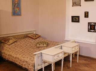 Гостевой дом Shushabandi Rooms Тбилиси Стандартный номер с кроватью размера "king-size"-10